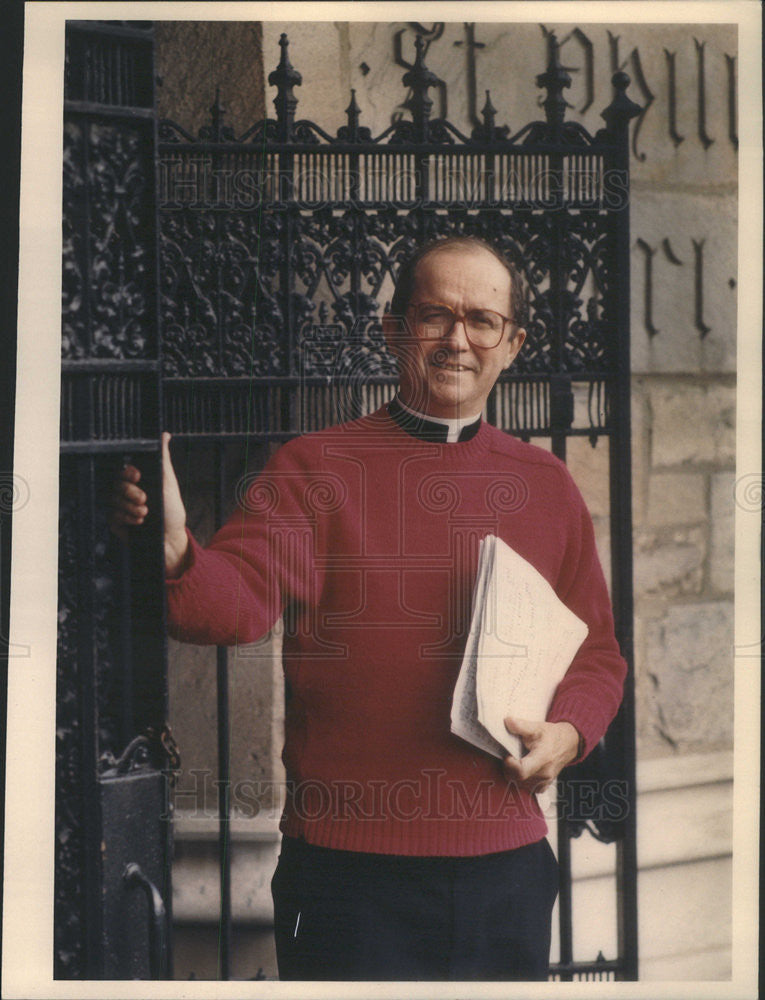 1987 Press Photo Reverend Edward McKenna Opera Composer - Historic Images