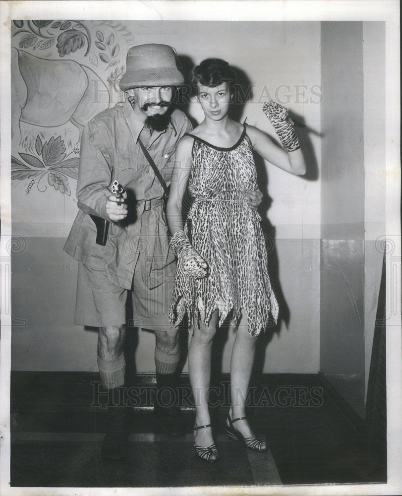 1953 Press Photo Alicia McKenna Chicago Society - Historic Images