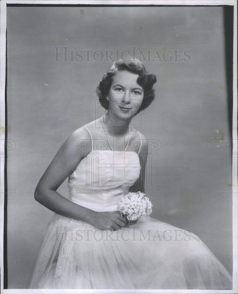 1951 Press Photo Alicia McKenna Chicago Society - Historic Images