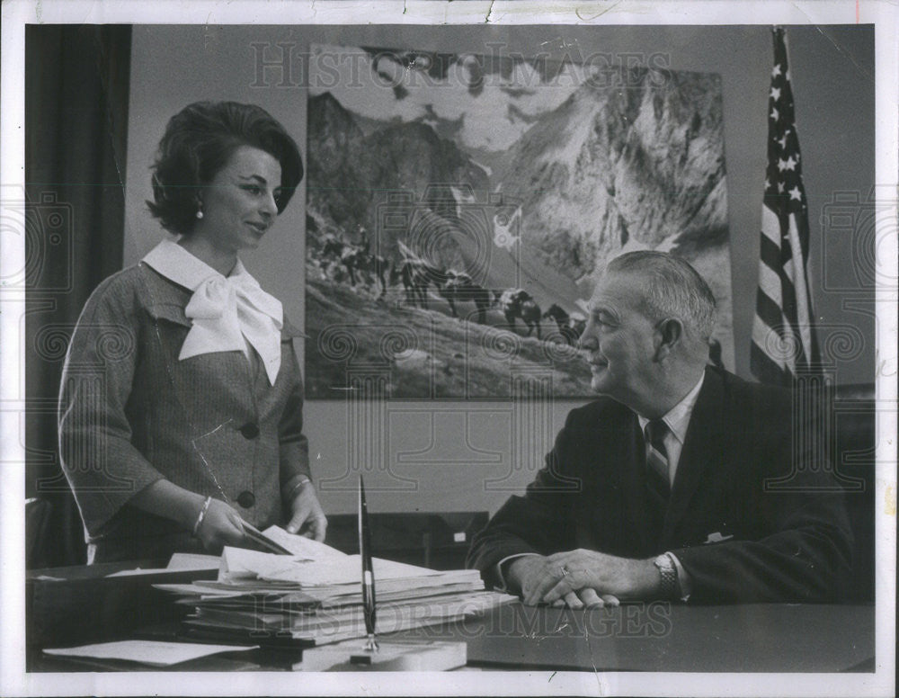 1966 Press Photo Pianist Singer Miss Idaho Linda Moulton Senator Len Jordan - Historic Images