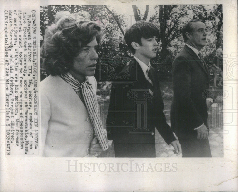 1970 Press Photo Sargent Shriver III faces charges of possession of Marijuana - Historic Images
