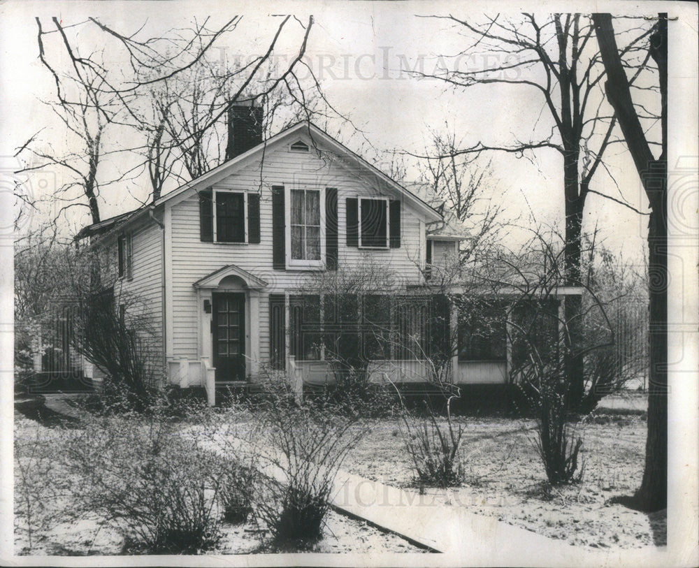 1958 Press Photo Poet Carl Sandburg Home Where He Wrote Lincoln Biography - Historic Images