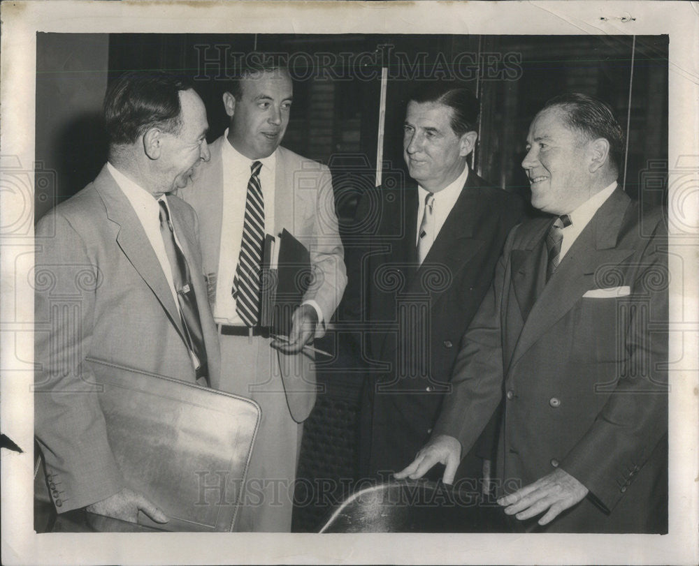 1953 Press Photo Ralph Finitzo, Alderman Merriamm Murphy &amp; Cullerton - Historic Images