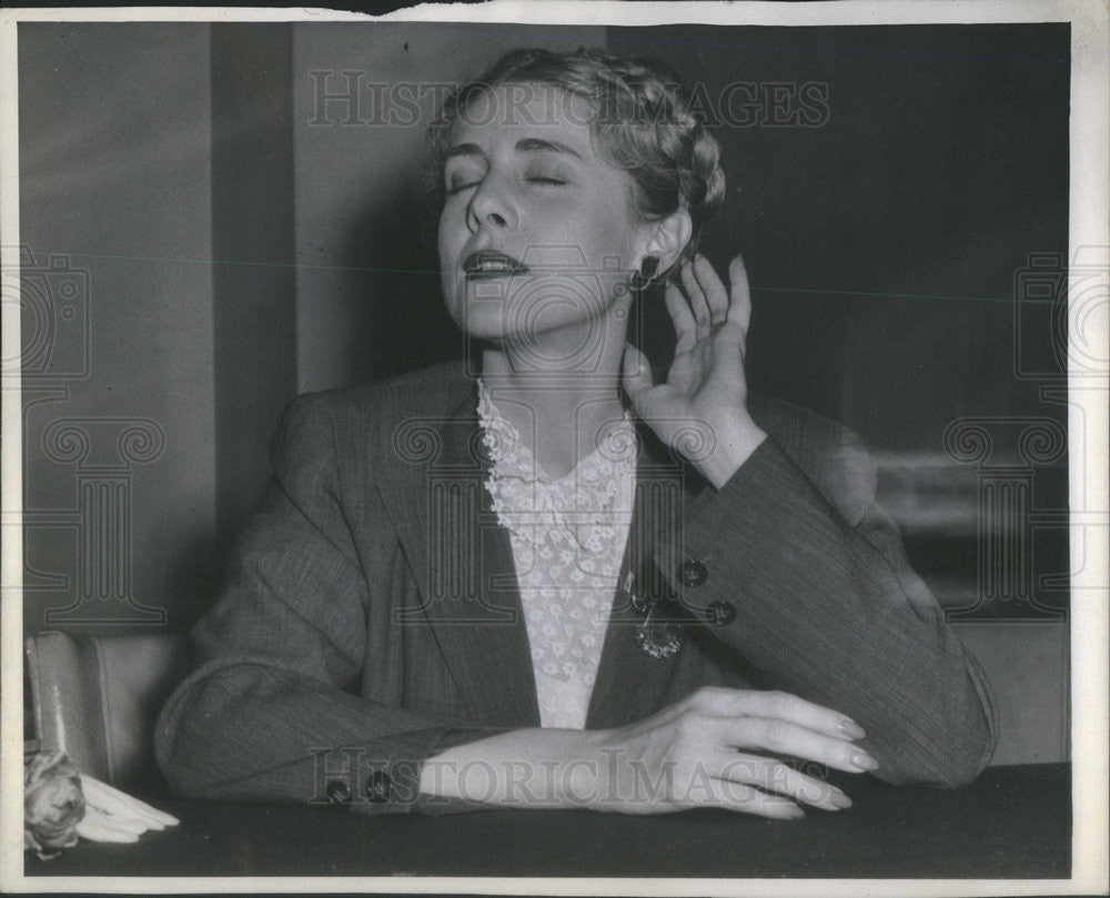 1944 Press Photo playwright, journalist Claire Booth Luce - Historic Images