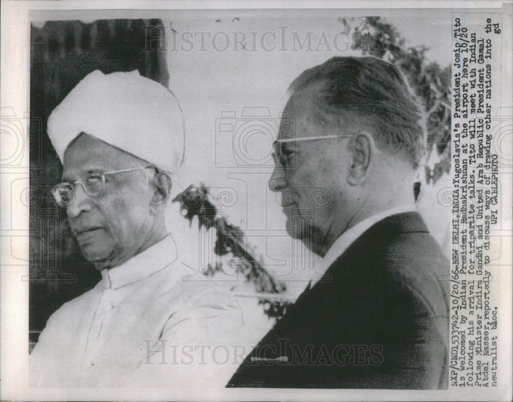 1966 Press Photo Yugoslavia President Josio Tito Welcomed By Indian President - Historic Images