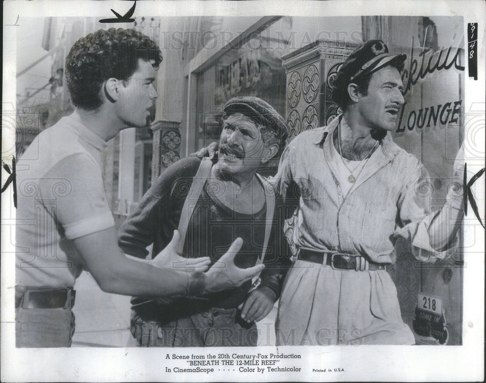 1954 Press Photo J. Carrol Naish American Film Television Actor - Historic Images