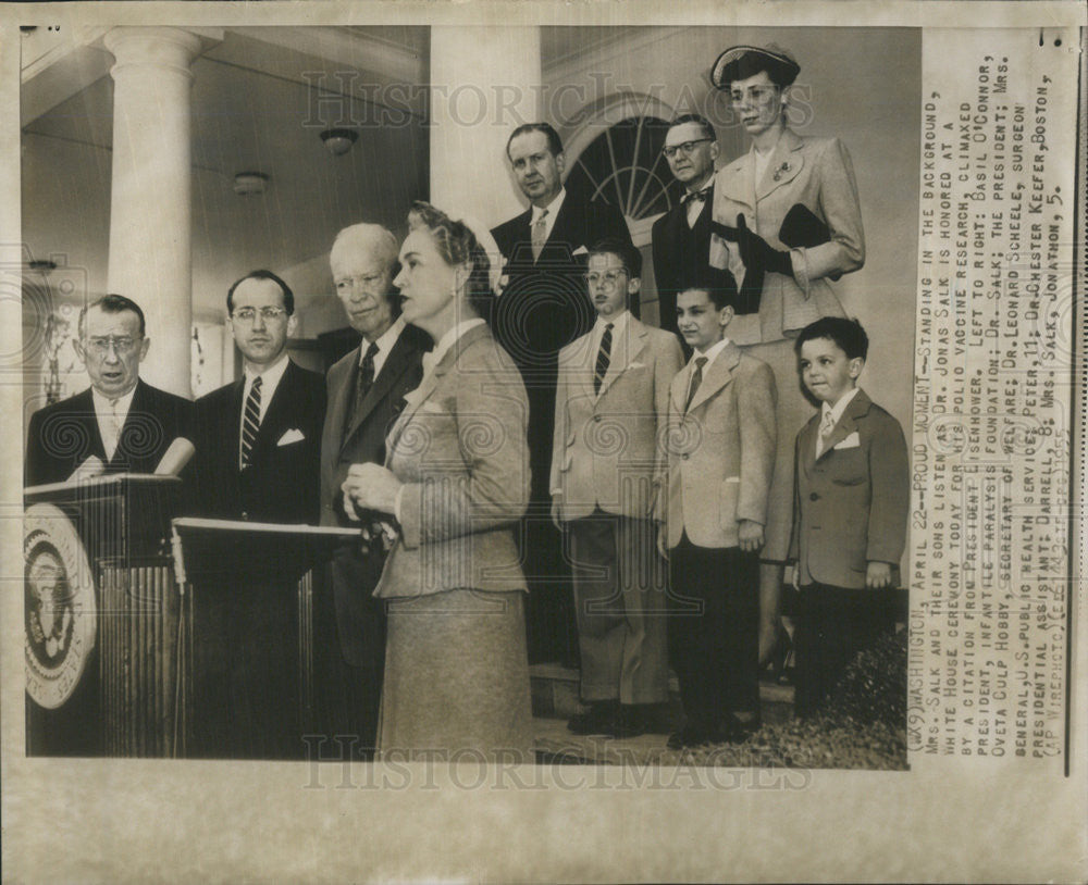 1955 Press Photo Pres Eisenhower honored Dr Jonas Salk for his Polio vaccine - Historic Images