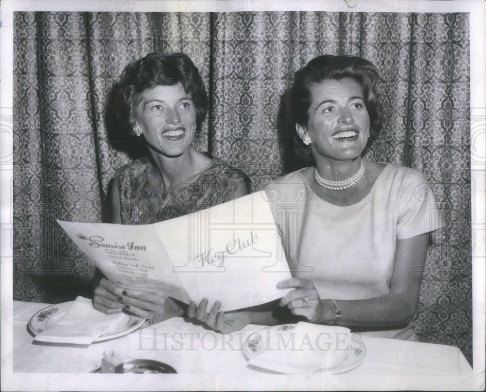 1958 Press Photo Robert Sargent Shriver Peter Lawford Dinner Key Club Benefit - Historic Images