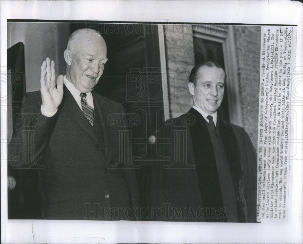 1959 Press Photo President Eisenhower &amp; Rev. Robert A. MacAskill Leaving Church - Historic Images