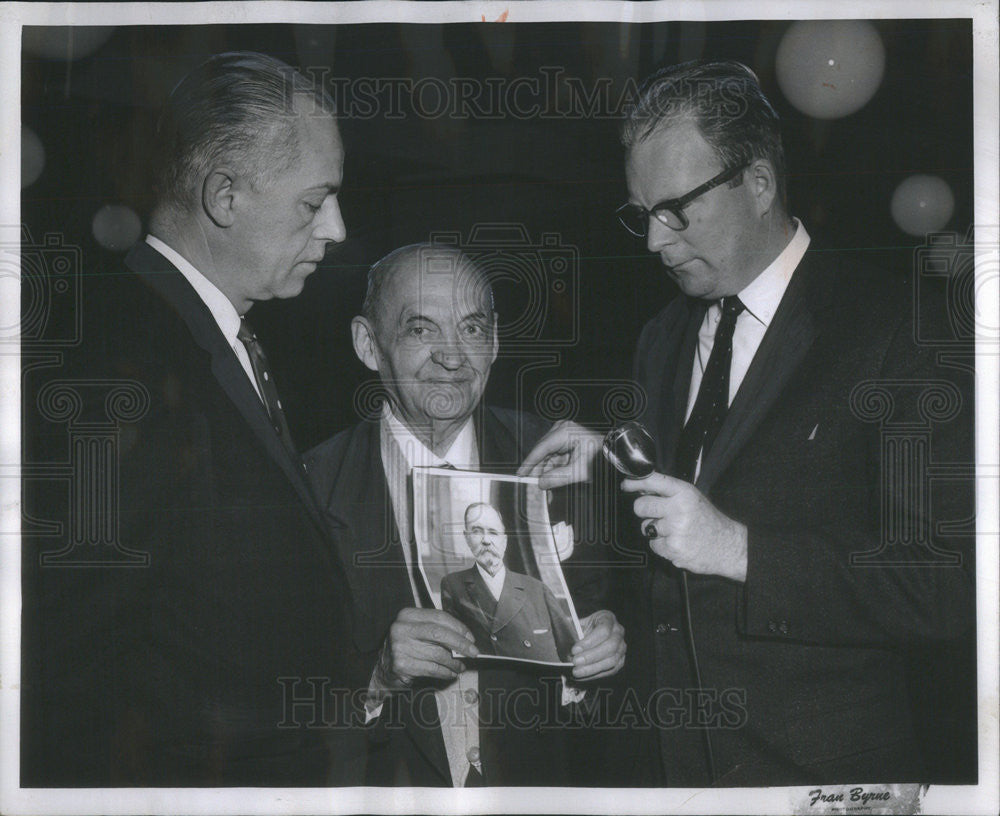 1957 Press Photo Herschel MacDonald Al Orton And Hugh Hill - Historic Images