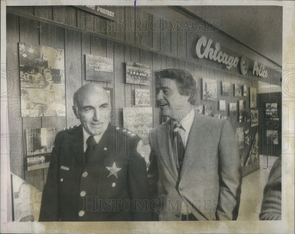 1975 Press Photo Presidential Nominee Sargent Shriver And Deputy Michael Spiotto - Historic Images