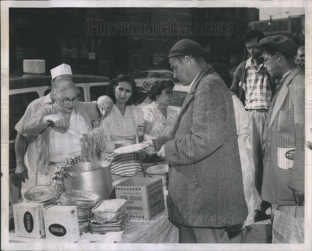 1962 Press Photo Mary laporte - Historic Images