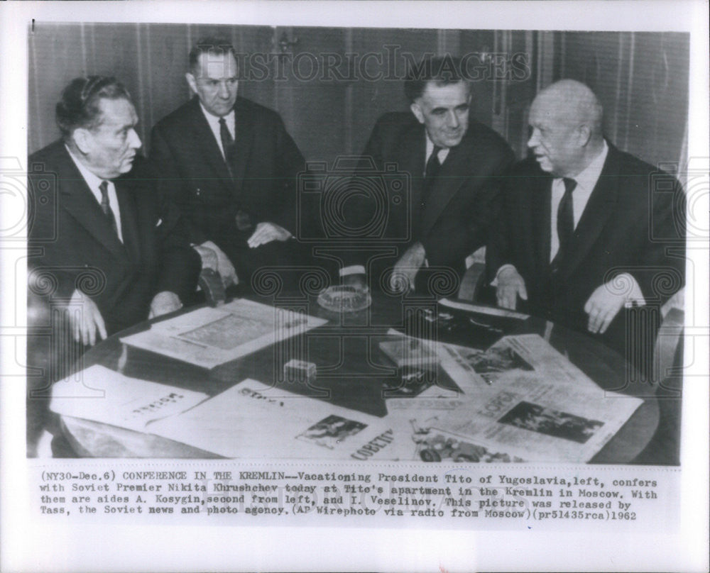 1962 Press Photo President Tito Yugoslavia Soviet Premier Nikita Khruschev Aides - Historic Images