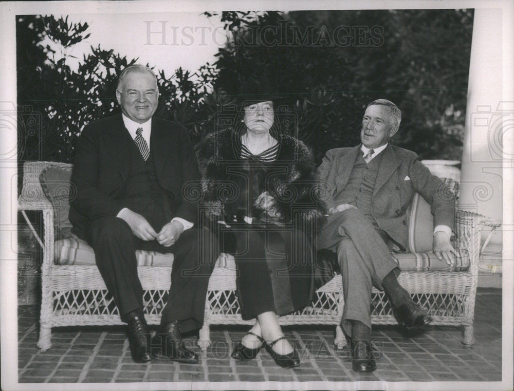 1936 Press Photo President Herbert Hoover, Mrs. George Lorimore, and G. Lorimore - Historic Images