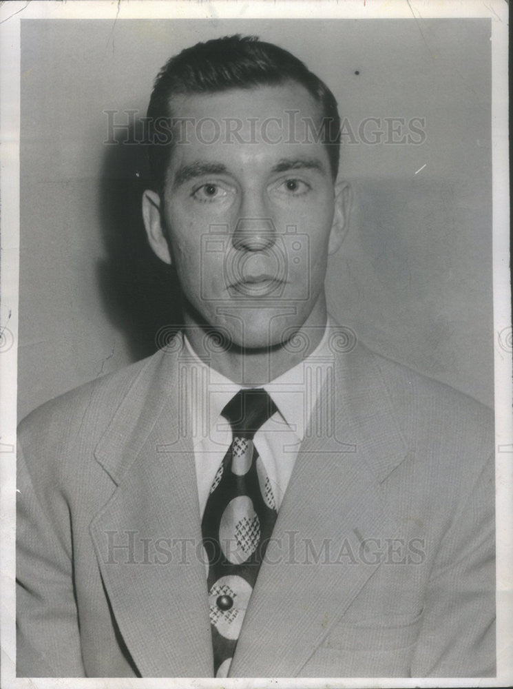 1954 Press Photo Ralph Otwell joins Sun Times staff - Historic Images