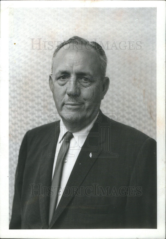 1968 Press Photo Baron Laubenfels Engineer Burlington Rail Road - Historic Images