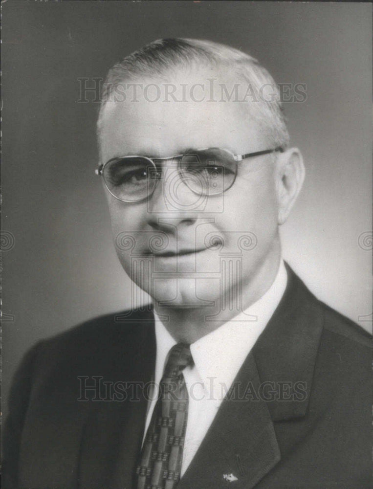 1960 Press Photo J. Lisle Laufer State Representative Hampshire - Historic Images