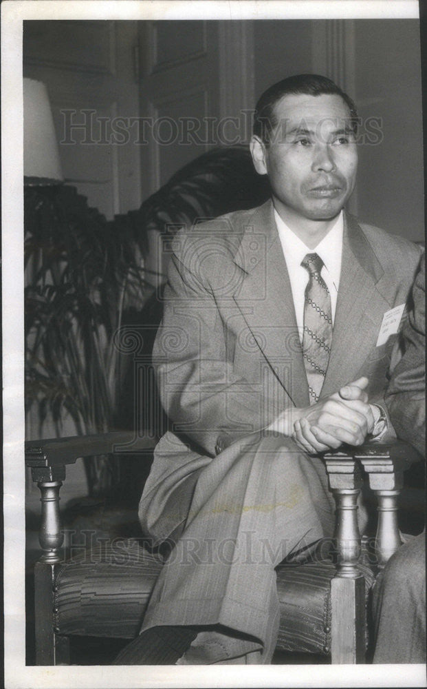 1956 Press Photo Shigeo Ogata Japanese Medical Doctor - Historic Images