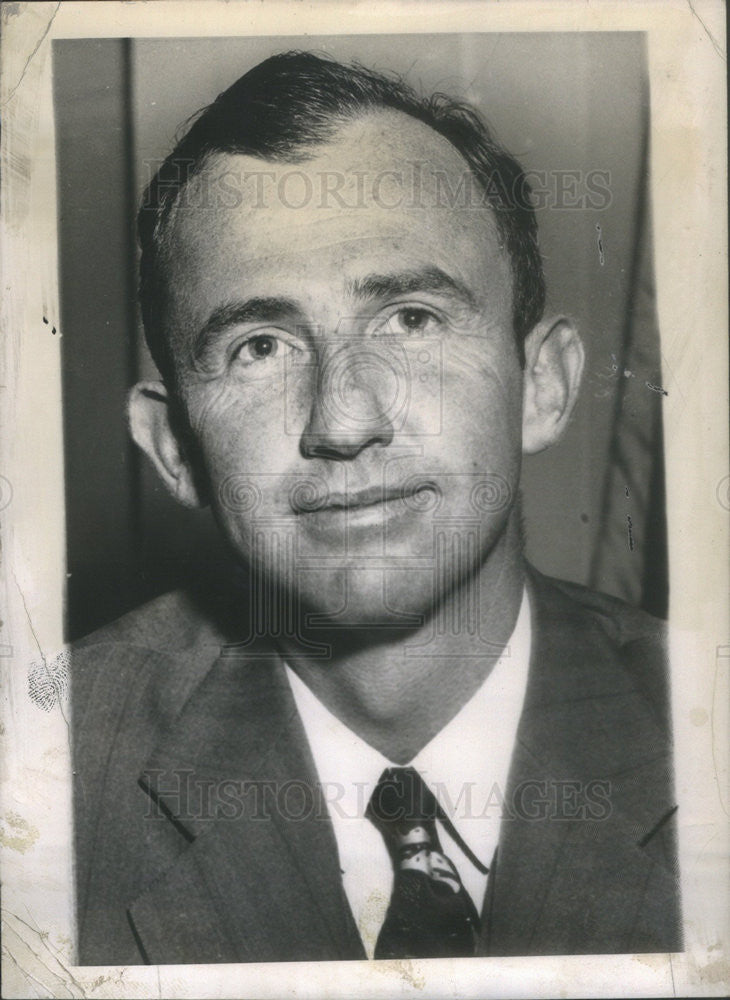 1949 Press Photo Dir. of the Budget, Frank Pace Jr. - Historic Images