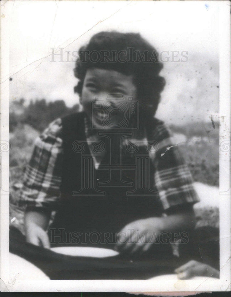 1961 Press Photo Deeju Orphan to be adopted by Mr and Mrs Harry Cooper - Historic Images