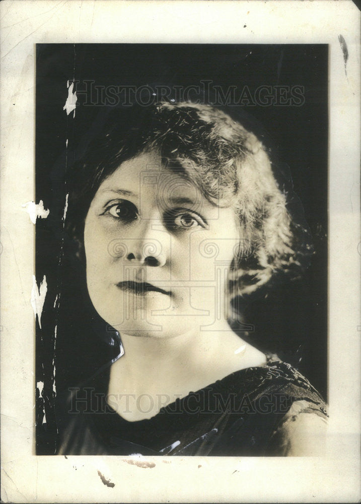 1921 Press Photo Florence Macbeth Prima Donna Coloratura Chicago Opera Singer - Historic Images