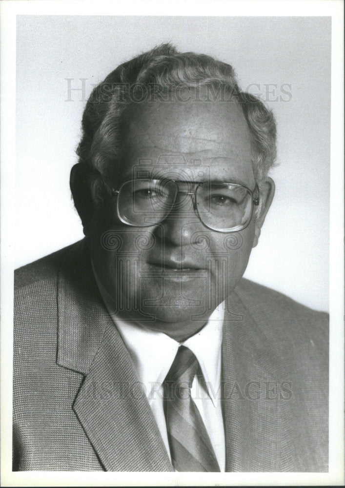 1987  Press Photo Dave Thomas Founder of Wendys - Historic Images