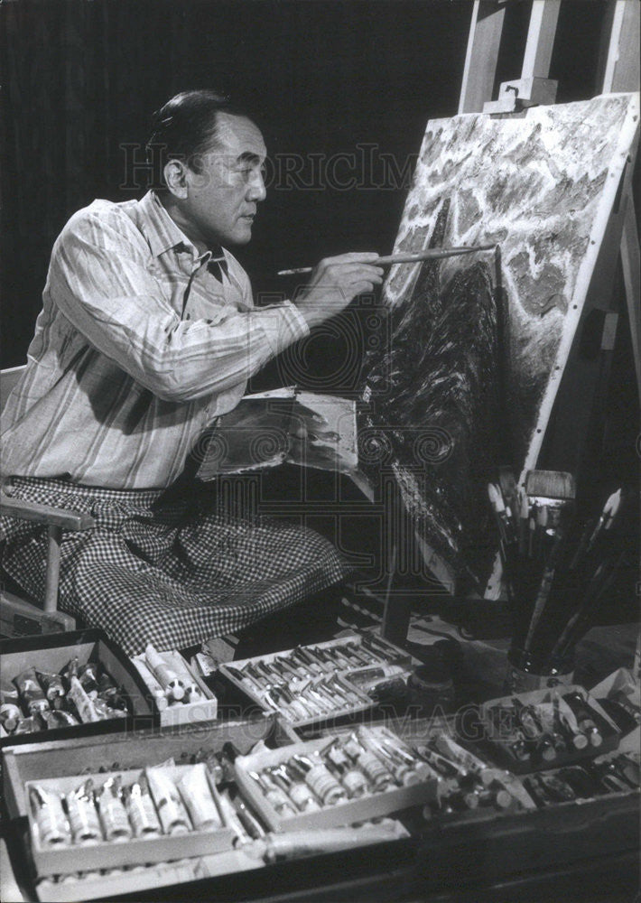 Press Photo Yasuhiro Nakasone, Prime Minister and artist. - Historic Images