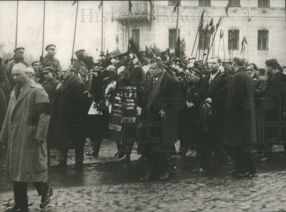 Press Photo World Leaders Meet Lolarov, Bulgaria; Shhmeral, Czech; Engdahl US - Historic Images