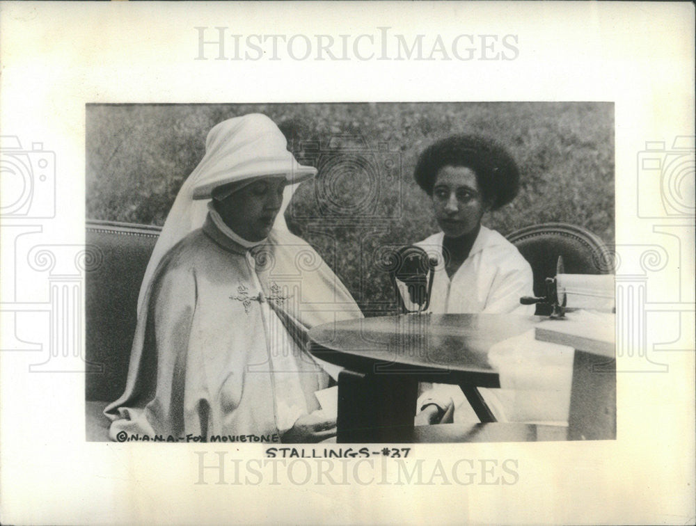 1935 Press Photo Empress Manen at Red Cross station in Addia Abada. - Historic Images