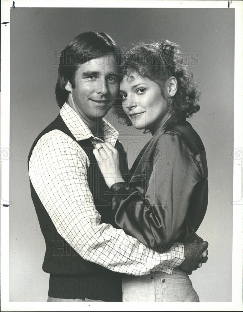 1980 Press Photo Beau Bridges and Helen Shaver in &quot;United States&quot; - Historic Images