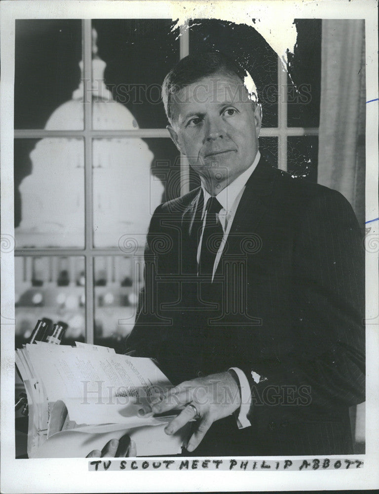 1969 Press Photo Actor Philip Abbott - Historic Images