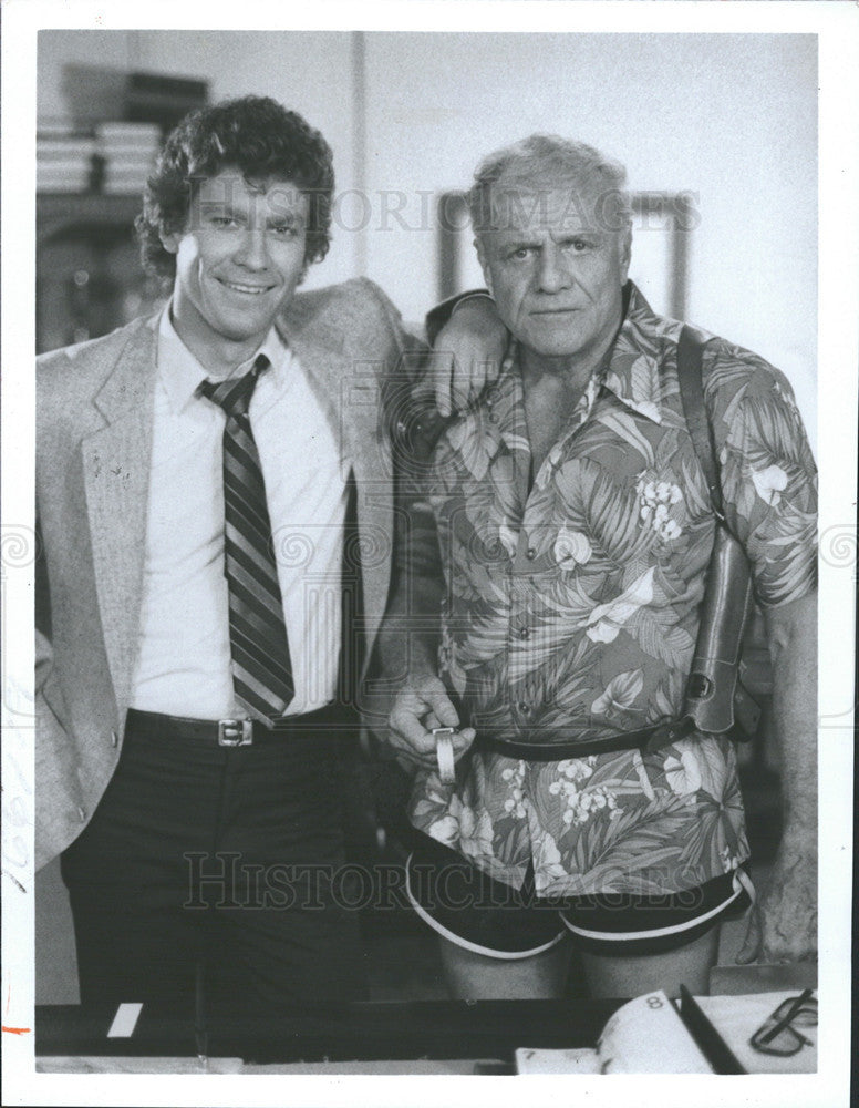 1985 Press Photo Daniel Hugh-Kelly and Brian Keith in &quot;Hardcastle and McCormick&quot; - Historic Images