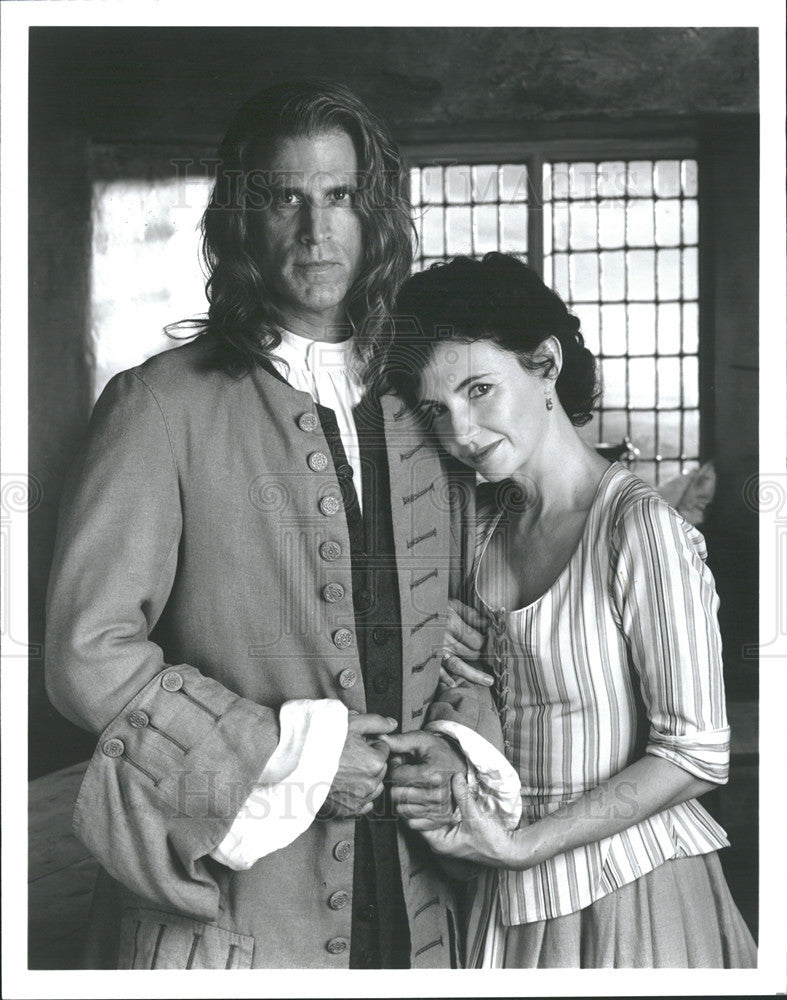 1996 Press Photo Ted Danson &amp; Mary Steenburgen in Gulliver&#39;s Travels - Historic Images