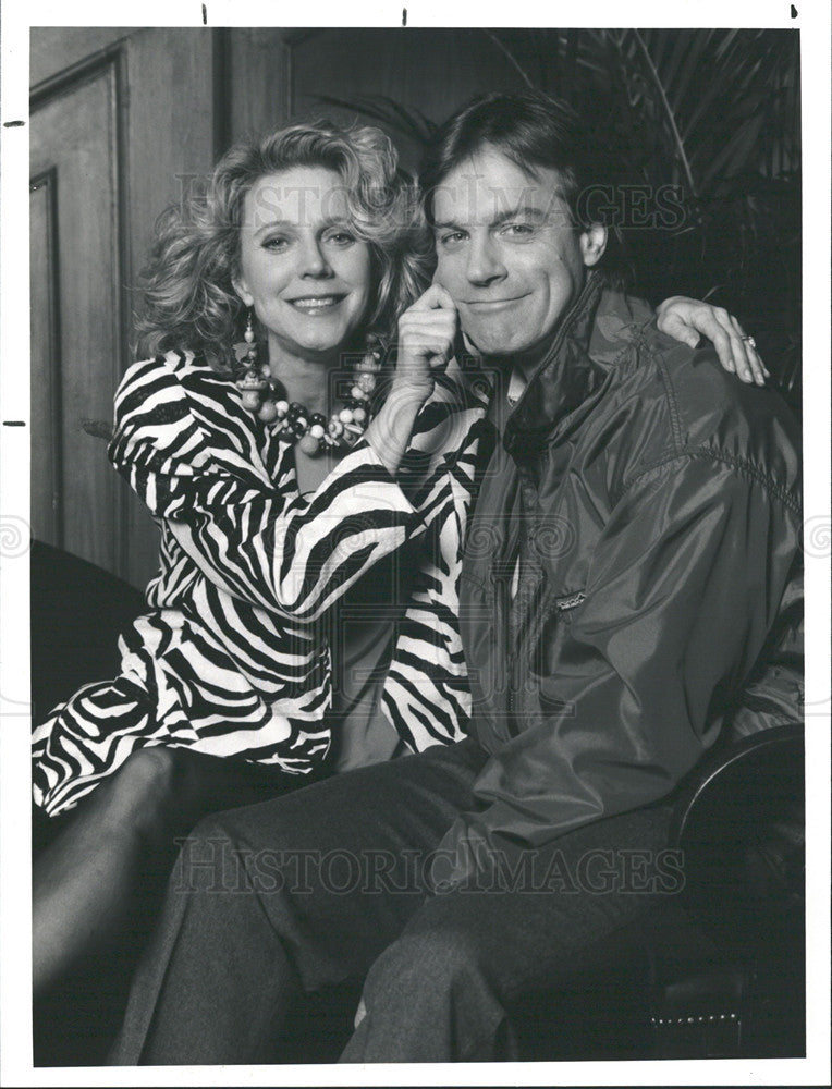 1989 Press Photo Blythe Danner and Stephen Collins in &quot;Nick &amp; Hillary&quot; - Historic Images