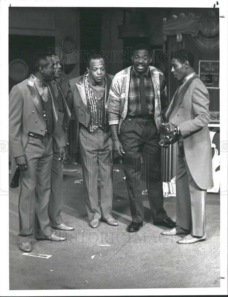 1989 Press Photo &quot;Night Court&quot;s Charlie Robinson Reunited with the Starlights - Historic Images