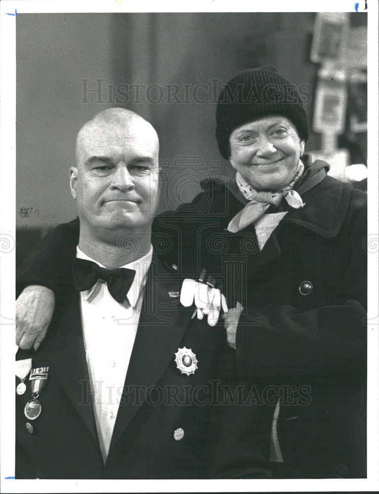 1991 Press Photo Richard Moll and Paddi Edwards in &quot;Night Court&quot; - Historic Images