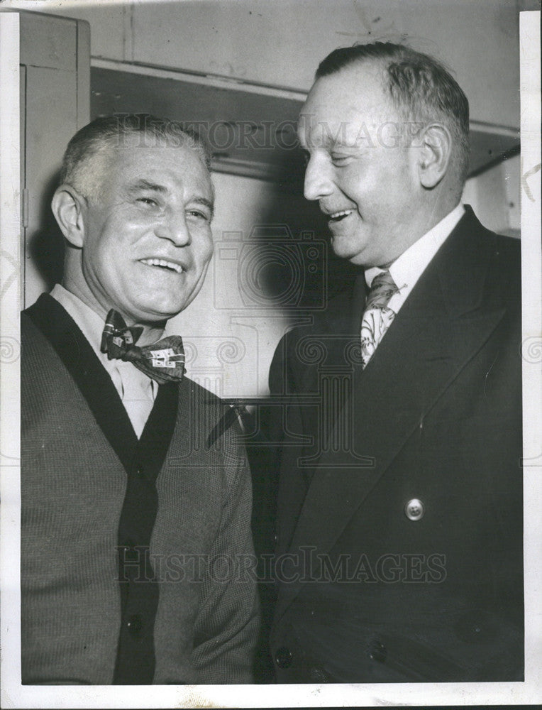 1951 Press Photo Al demaars segs. George hunter Boston police - Historic Images