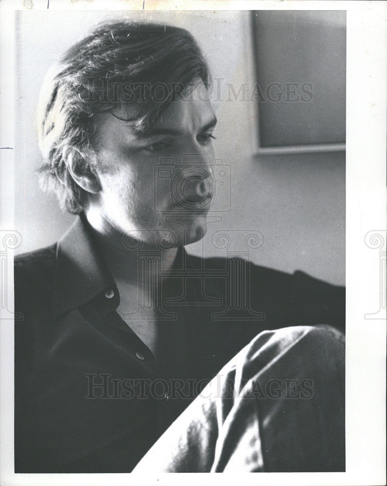 1977 Press Photo Actor Edward Albert, Jr - Historic Images