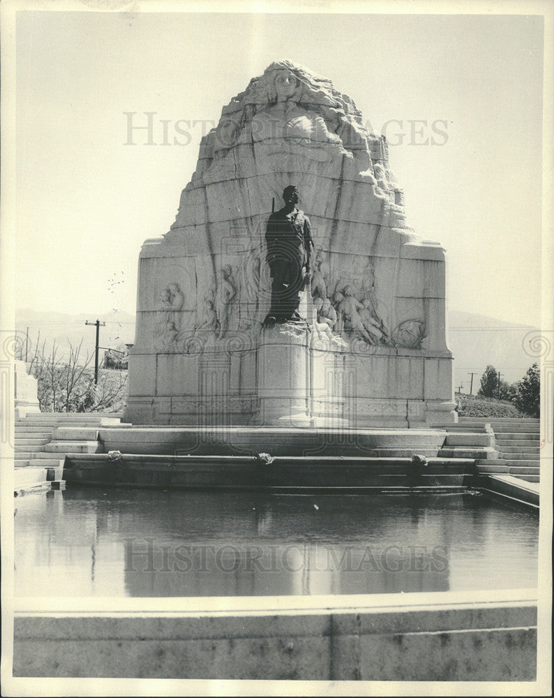 1930 Press Photo Memorial stand utah - Historic Images