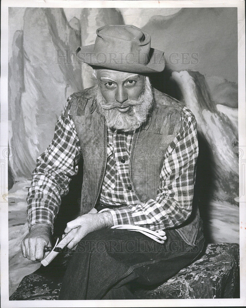 1951 Press Photo Bill Bailey as Cactus Jim - Historic Images