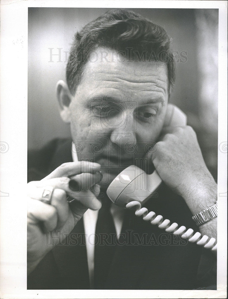 1964 Press Photo Businessman James F. Healey Talking On The Telephone - Historic Images