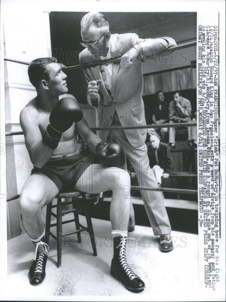 1957 Press Photo Boxer pat mcmurty training for fight - Historic Images