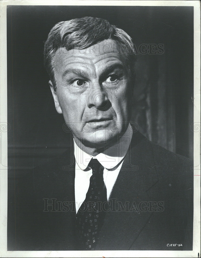 1966 Press Photo Eddie Albert Actor Seven Women - Historic Images