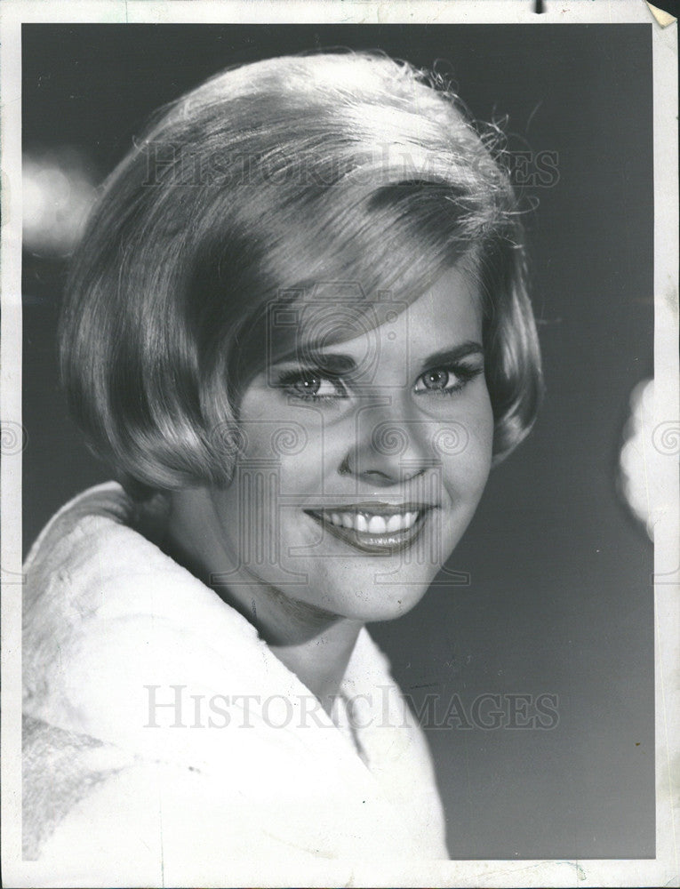 1967 Press Photo Actress Barbara Anderson In NBC Television Show Ironside - Historic Images