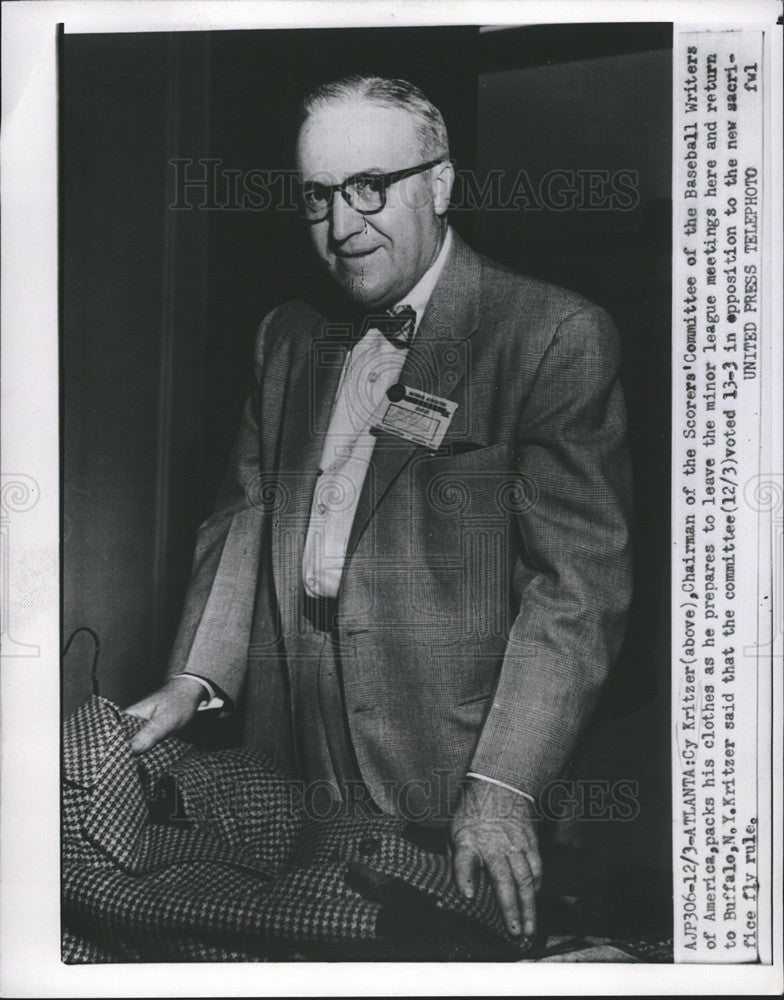 Press Photo Cy Kritzer, Chairman of Scorers Committee of Baseball Writers - Historic Images