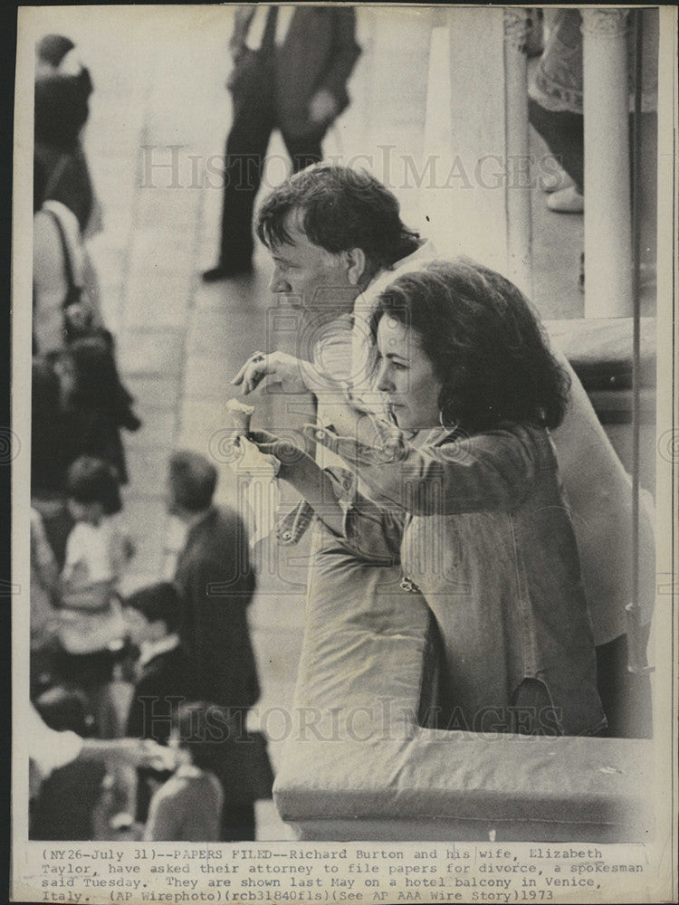 1973 Press Photo Actor Richard Burton &amp; Actress Elizabeth Taylor - Historic Images