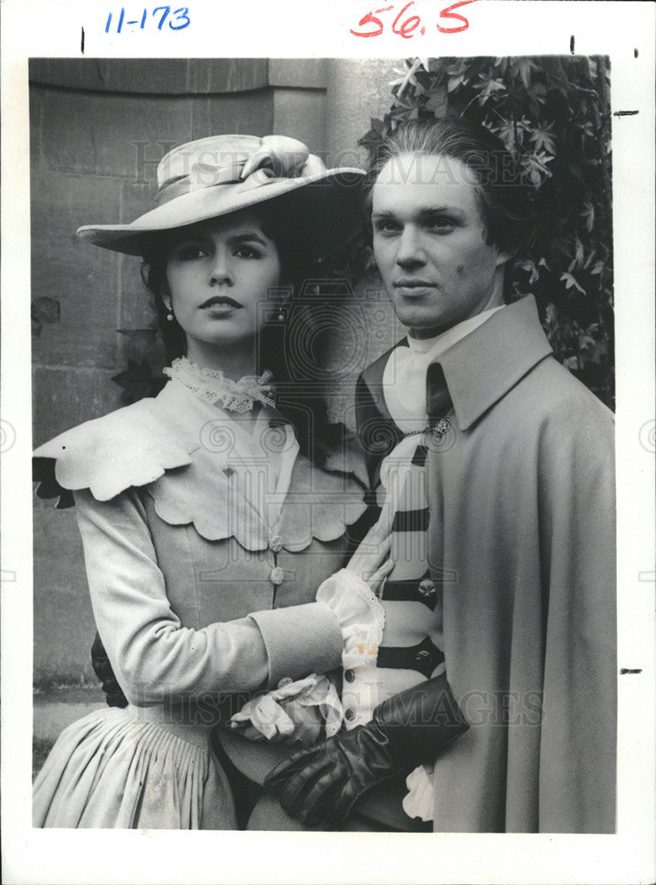 1984 Press Photo Finola Hughes &amp; Richard Thomas in &quot;The Master of Ballantrae&quot; - Historic Images