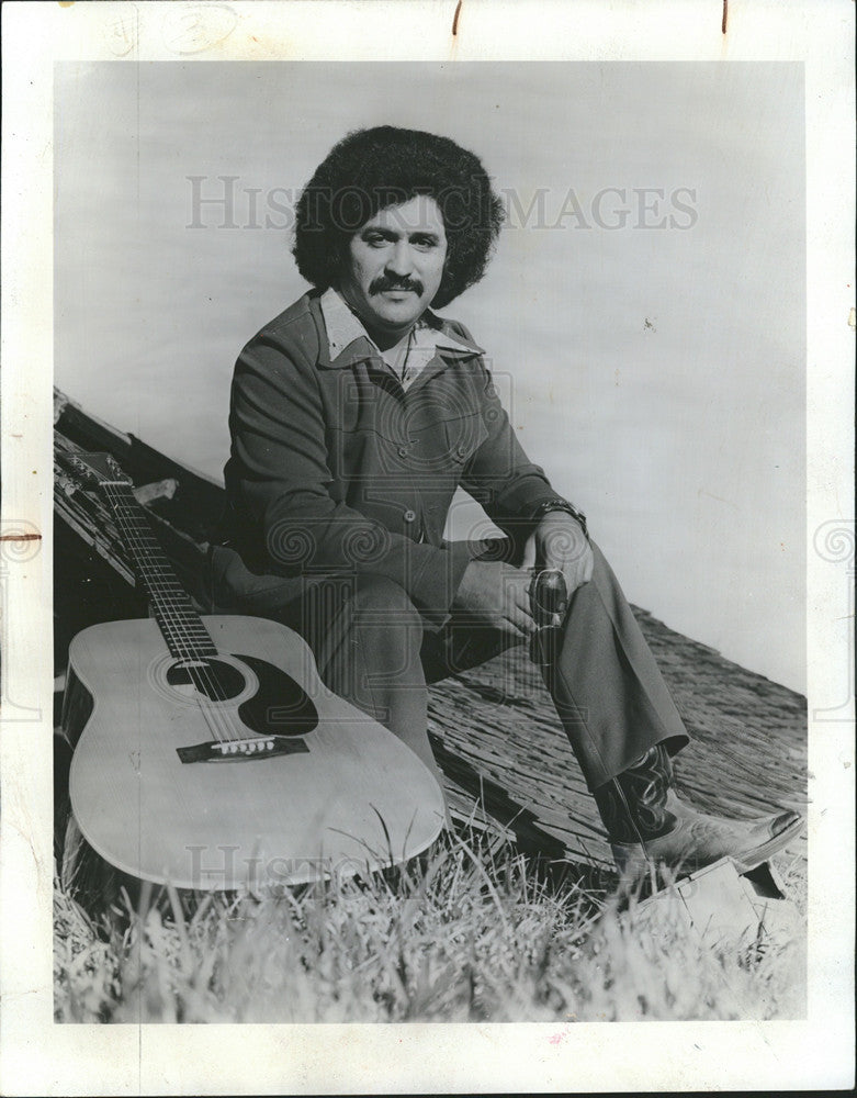 1975 Press Photo freddie Fender musician - Historic Images