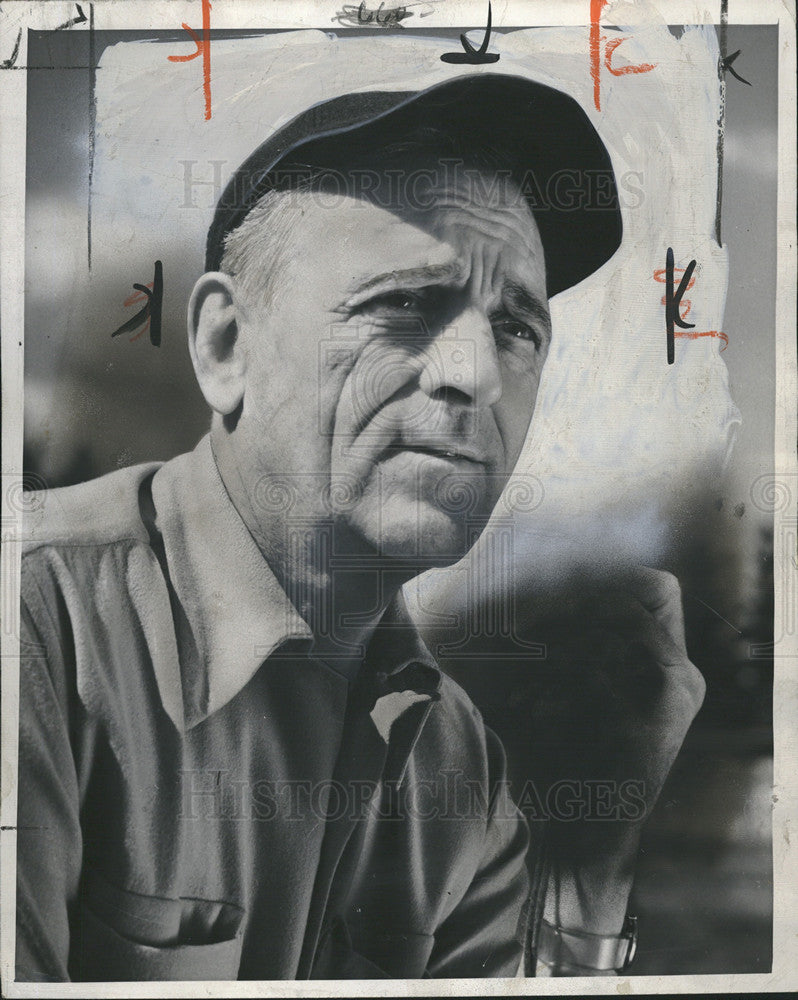 1947 Press Photo Gus Dorais Detroit Lions Coach - Historic Images