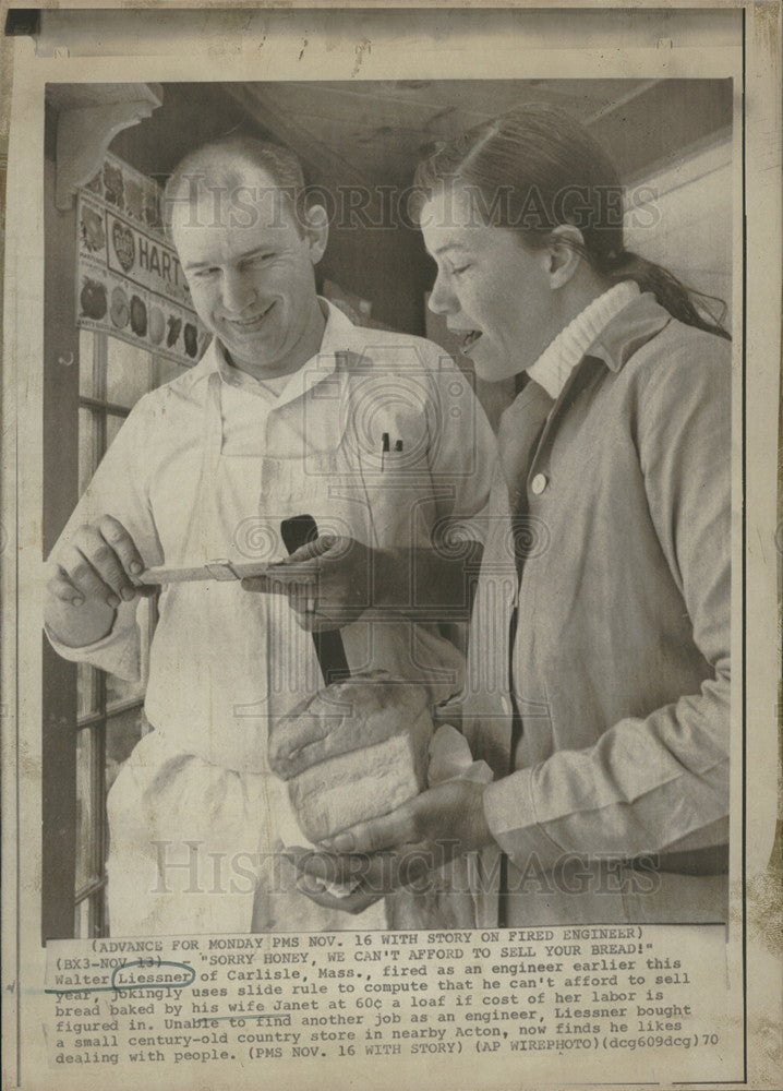 1970 Press Photo Walter Liessner and Wife Janet in their Bakery - Historic Images